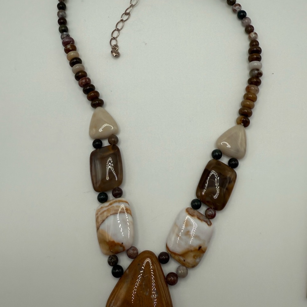 Elegant Jay King Brown and Cream Beaded Necklace